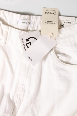 Damen Jeans Mango, Größe L, Farbe Weiß, Preis 35,05 €