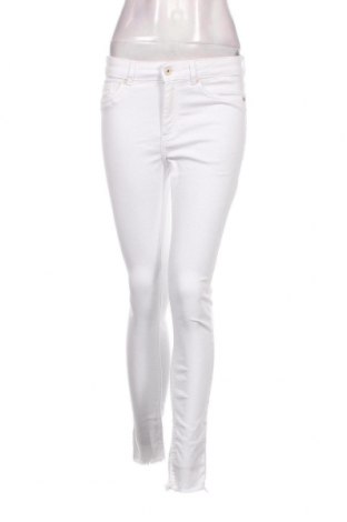 Dámské džíny  ONLY, Velikost M, Barva Bílá, Cena  542,00 Kč