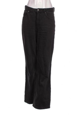 Γυναικείο Τζίν Pull&Bear, Μέγεθος M, Χρώμα Μαύρο, Τιμή 11,14 €