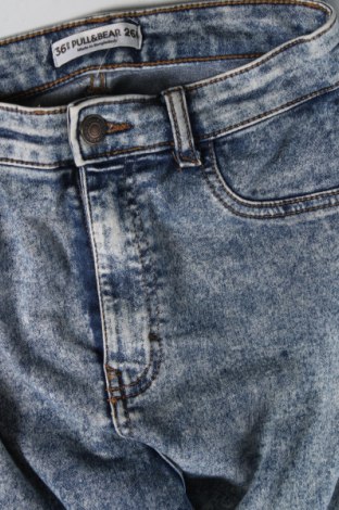 Damskie jeansy Pull&Bear, Rozmiar S, Kolor Niebieski, Cena 80,62 zł