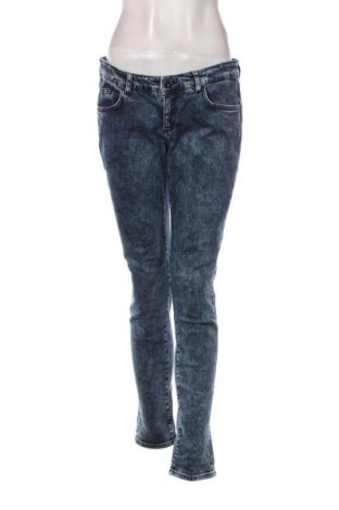 Дамски дънки Trussardi Jeans, Размер L, Цвят Син, Цена 40,80 лв.