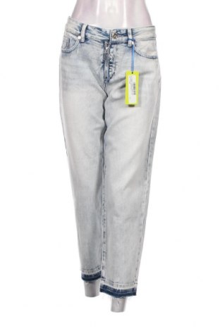 Дамски дънки Versace Jeans, Размер L, Цвят Син, Цена 198,90 лв.