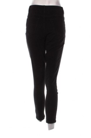 Дамски джинси Piazza Italia, Размер M, Цвят Черен, Цена 29,01 лв.