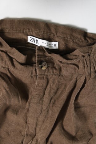 Γυναικείο κοτλέ παντελόνι Zara, Μέγεθος XS, Χρώμα Πράσινο, Τιμή 1,80 €