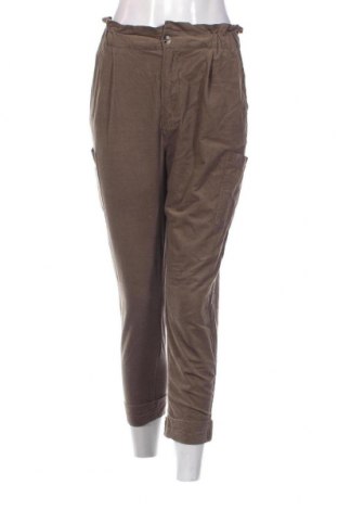 Pantaloni de velvet de femei Zara, Mărime XS, Culoare Verde, Preț 8,98 Lei