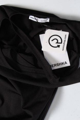 Γυναικεία σαλοπέτα Bershka, Μέγεθος M, Χρώμα Μαύρο, Τιμή 31,71 €
