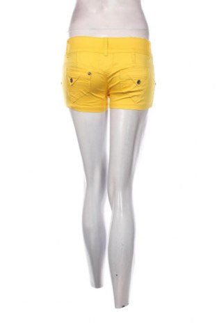 Pantaloni scurți de femei, Mărime M, Culoare Galben, Preț 62,50 Lei