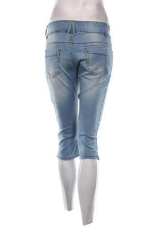 Дамски къс панталон, Размер M, Цвят Син, Цена 7,98 лв.
