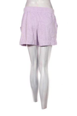 Γυναικείο κοντό παντελόνι, Μέγεθος S, Χρώμα Βιολετί, Τιμή 3,76 €