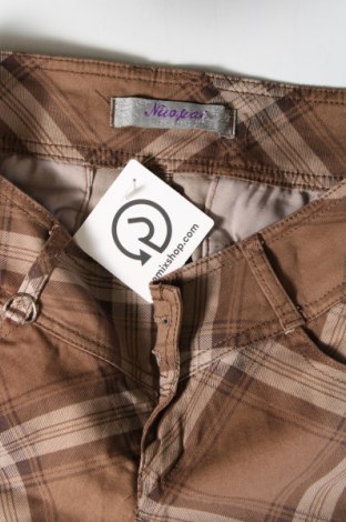 Дамски къс панталон, Размер M, Цвят Бежов, Цена 7,98 лв.