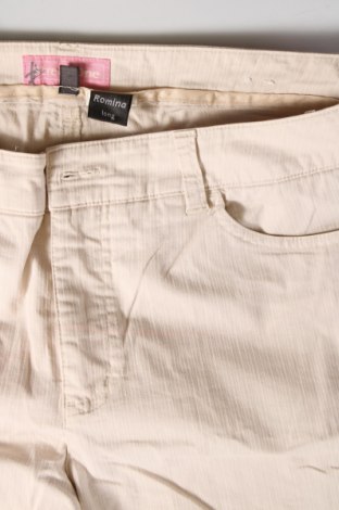 Дамски къс панталон, Размер L, Цвят Бежов, Цена 9,69 лв.