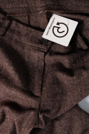 Pantaloni scurți de femei, Mărime S, Culoare Maro, Preț 21,25 Lei