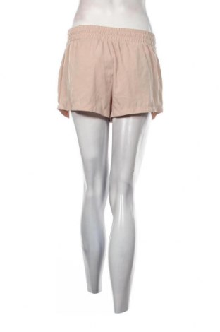 Pantaloni scurți de femei, Mărime S, Culoare Bej, Preț 17,50 Lei