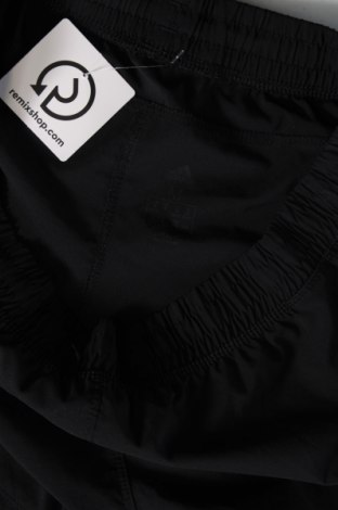 Pantaloni scurți de femei Adidas, Mărime M, Culoare Negru, Preț 134,90 Lei