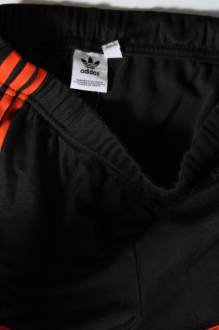Női rövidnadrág Adidas Originals, Méret S, Szín Fekete, Ár 5 541 Ft