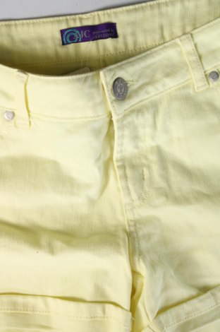 Γυναικείο κοντό παντελόνι Ajc, Μέγεθος L, Χρώμα Κίτρινο, Τιμή 4,94 €