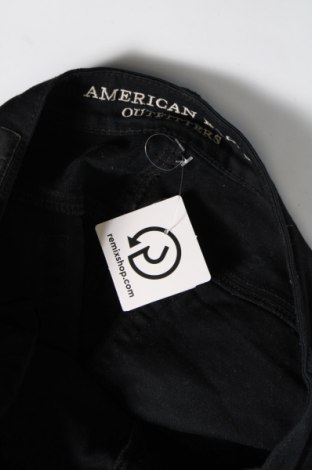 Дамски къс панталон American Eagle, Размер XL, Цвят Черен, Цена 10,08 лв.