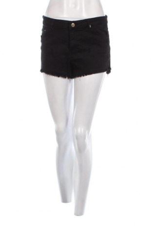 Дамски къс панталон Bershka, Размер M, Цвят Черен, Цена 5,89 лв.