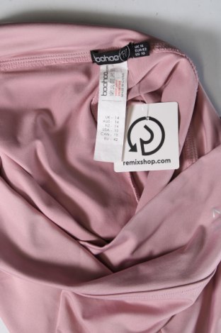 Damen Shorts Boohoo, Größe L, Farbe Rosa, Preis 9,72 €