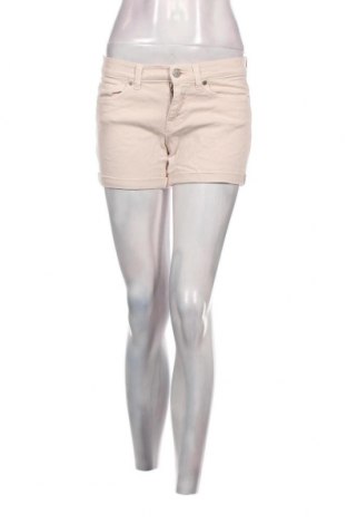 Γυναικείο κοντό παντελόνι Calvin Klein, Μέγεθος M, Χρώμα Εκρού, Τιμή 11,87 €