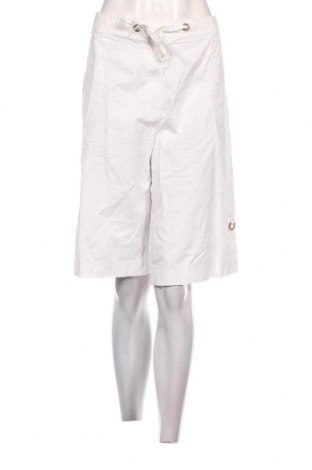 Γυναικείο κοντό παντελόνι Canda, Μέγεθος XXL, Χρώμα Λευκό, Τιμή 11,75 €