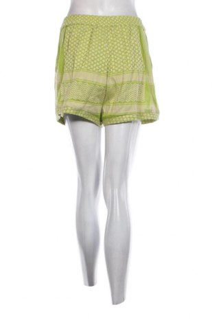 Damen Shorts Cecilie Copenhagen, Größe L, Farbe Grün, Preis 21,03 €