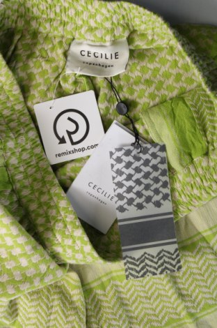 Дамски къс панталон Cecilie Copenhagen, Размер M, Цвят Зелен, Цена 136,00 лв.