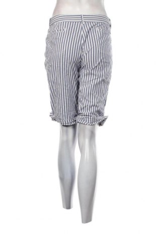 Γυναικείο κοντό παντελόνι Chervo, Μέγεθος M, Χρώμα Πολύχρωμο, Τιμή 21,03 €