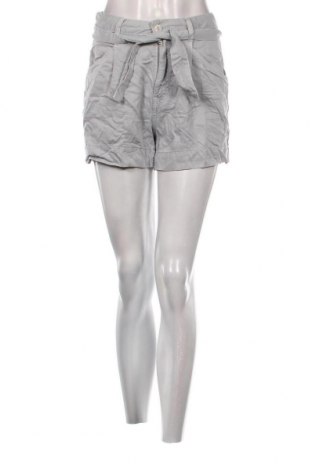 Γυναικείο κοντό παντελόνι Clockhouse, Μέγεθος S, Χρώμα Γκρί, Τιμή 11,75 €