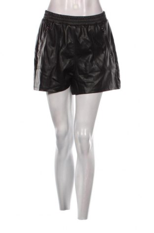 Γυναικείο κοντό παντελόνι Clockhouse, Μέγεθος M, Χρώμα Μαύρο, Τιμή 5,00 €