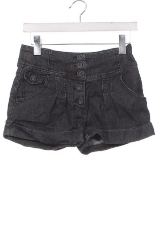 Pantaloni scurți de femei Clockhouse, Mărime XS, Culoare Gri, Preț 23,27 Lei