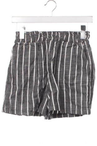 Дамски къс панталон Denim 1982, Размер XS, Цвят Сив, Цена 7,60 лв.