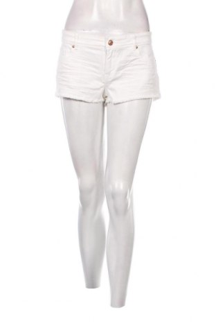 Дамски къс панталон Denim&Co., Размер L, Цвят Бял, Цена 8,55 лв.