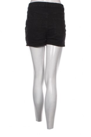 Дамски къс панталон Esmara, Размер M, Цвят Черен, Цена 7,60 лв.