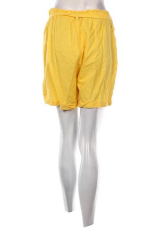 Pantaloni scurți de femei Esmara, Mărime XL, Culoare Galben, Preț 48,47 Lei