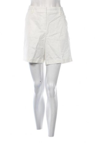 Γυναικείο κοντό παντελόνι Esprit, Μέγεθος M, Χρώμα Λευκό, Τιμή 14,85 €