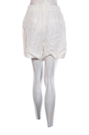 Γυναικείο κοντό παντελόνι Essentials by Tchibo, Μέγεθος M, Χρώμα Εκρού, Τιμή 5,99 €