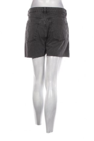 Дамски къс панталон Even&Odd, Размер XL, Цвят Сив, Цена 12,09 лв.
