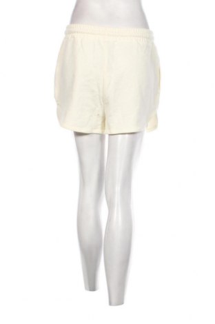Γυναικείο κοντό παντελόνι Even&Odd, Μέγεθος M, Χρώμα Εκρού, Τιμή 5,75 €