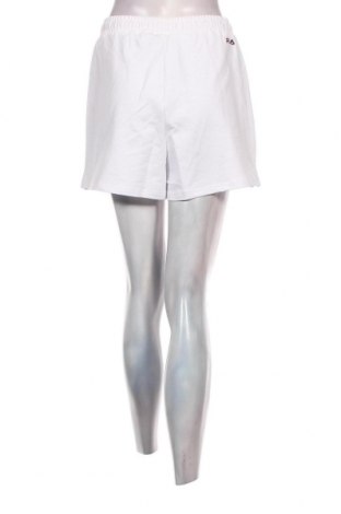 Γυναικείο κοντό παντελόνι FILA, Μέγεθος S, Χρώμα Λευκό, Τιμή 37,11 €