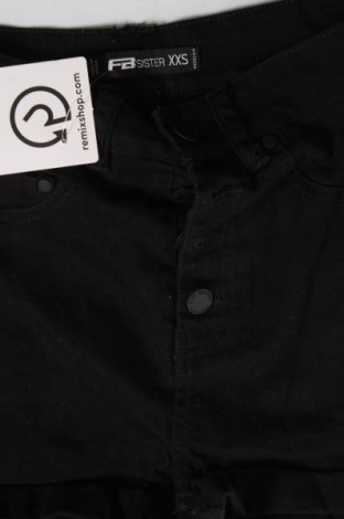 Pantaloni scurți de femei Fb Sister, Mărime XXS, Culoare Negru, Preț 62,50 Lei