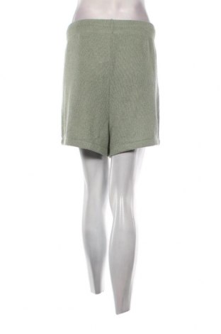 Дамски къс панталон H&M, Размер XL, Цвят Зелен, Цена 10,83 лв.