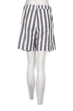 Pantaloni scurți de femei H&M, Mărime XL, Culoare Multicolor, Preț 22,95 Lei