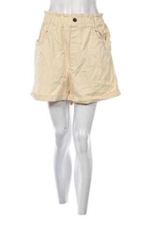 Дамски къс панталон H&M, Размер M, Цвят Екрю, Цена 9,12 лв.