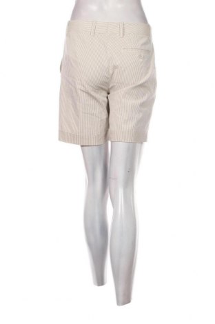 Дамски къс панталон H&M, Размер S, Цвят Многоцветен, Цена 9,76 лв.