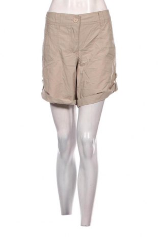 Дамски къс панталон H&M, Размер M, Цвят Бежов, Цена 6,08 лв.