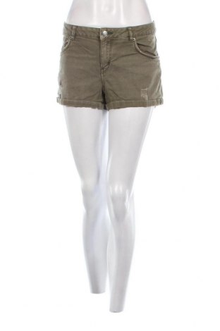 Damen Shorts H&M Divided, Größe M, Farbe Grün, Preis € 13,22