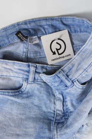 Дамски къс панталон H&M Divided, Размер XS, Цвят Син, Цена 9,69 лв.