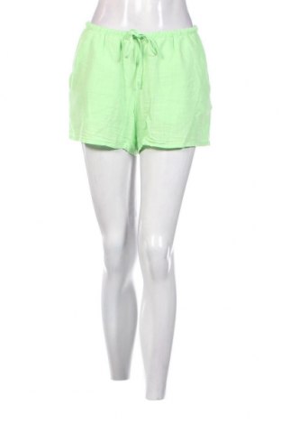 Дамски къс панталон H&M Divided, Размер S, Цвят Зелен, Цена 7,98 лв.