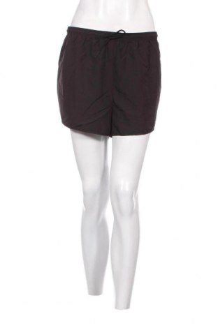 Дамски къс панталон H&M Sport, Размер XL, Цвят Черен, Цена 31,00 лв.